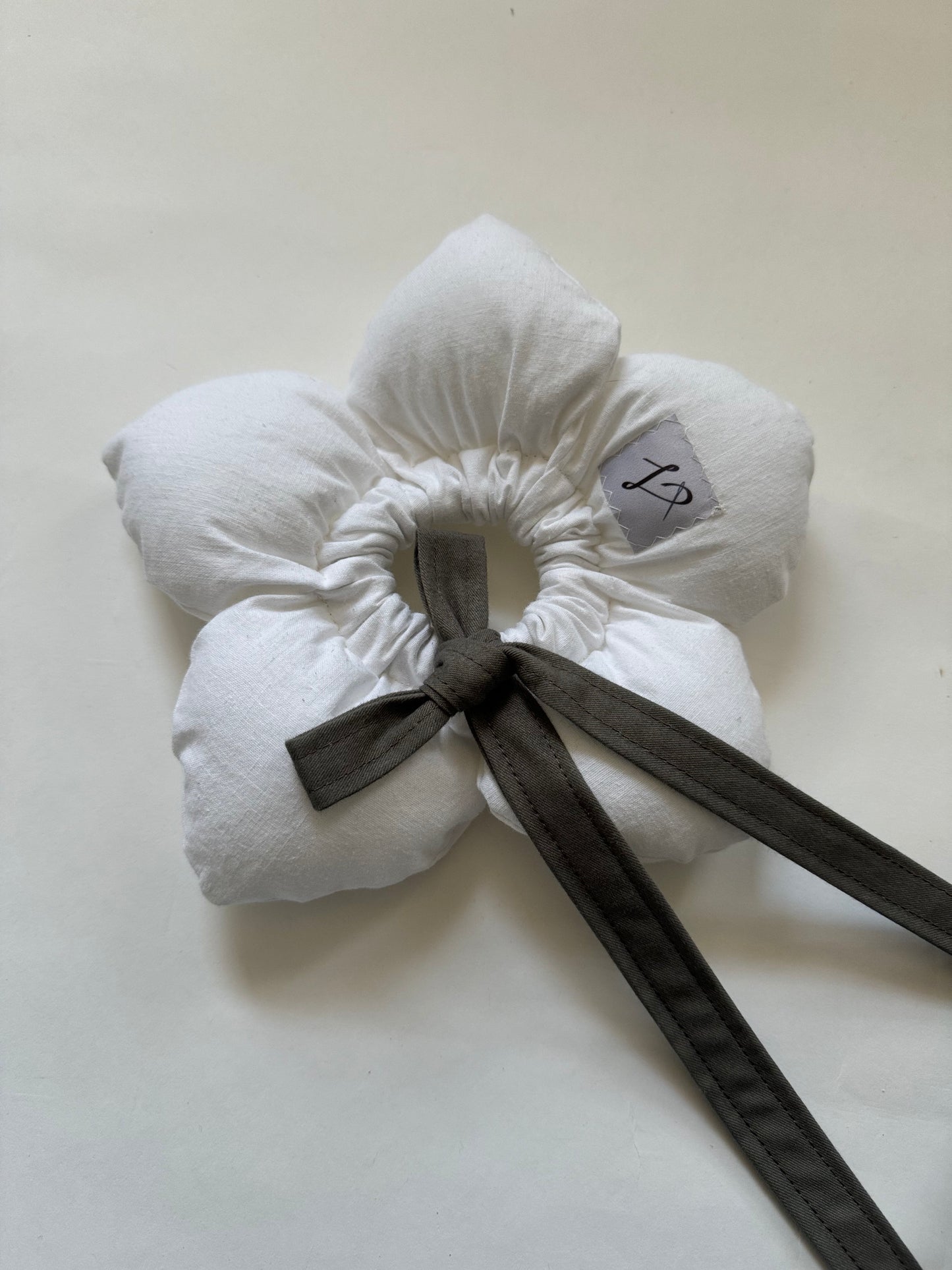 The Sampaguita Scrunchie - Classic